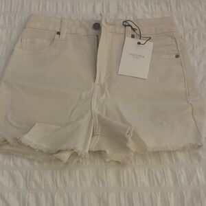 Hidden Women's Cream Frayed Hem Shorts
